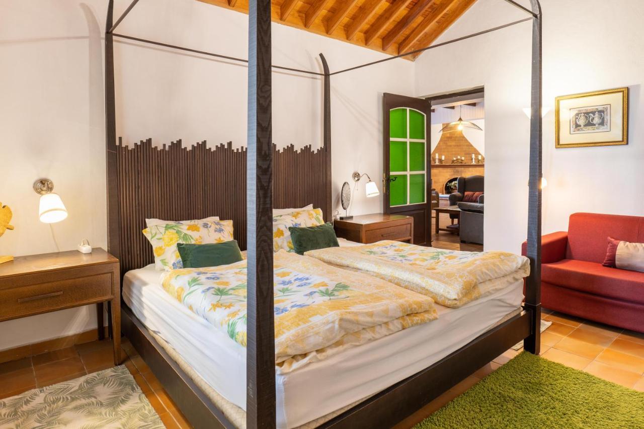 Pradera De Melo Heated Pool On Request-Wifi-Bbq Βίλα Λος Ρεαλέχος Εξωτερικό φωτογραφία